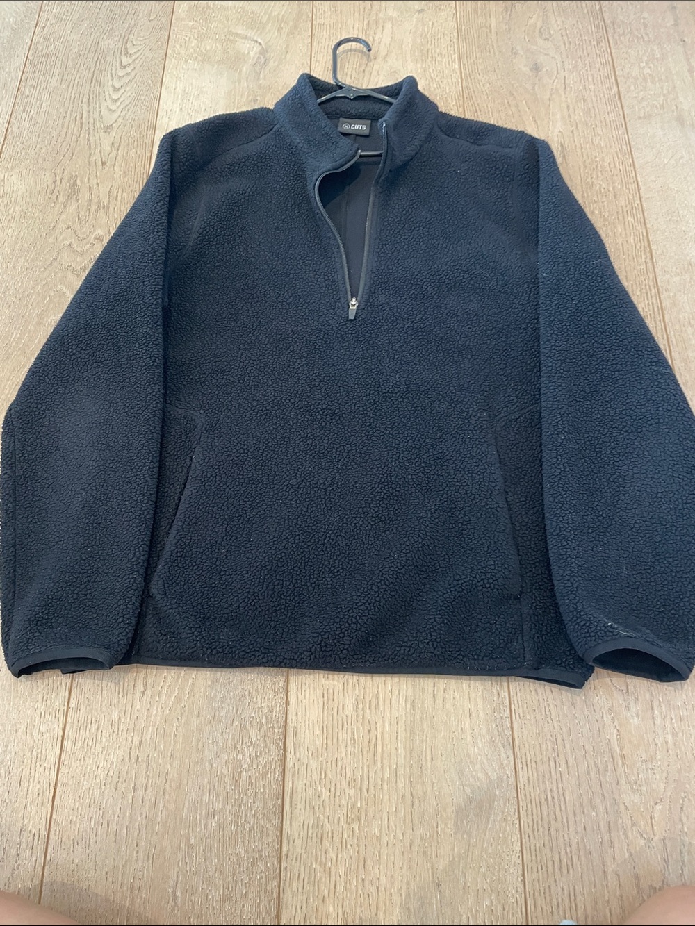 Cuts Clothing Men's Black Sherpa Quarter-Zip Pullover